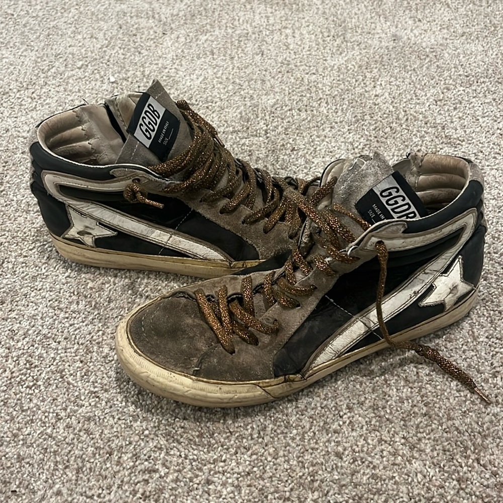 Golden Goose Slide 37/38